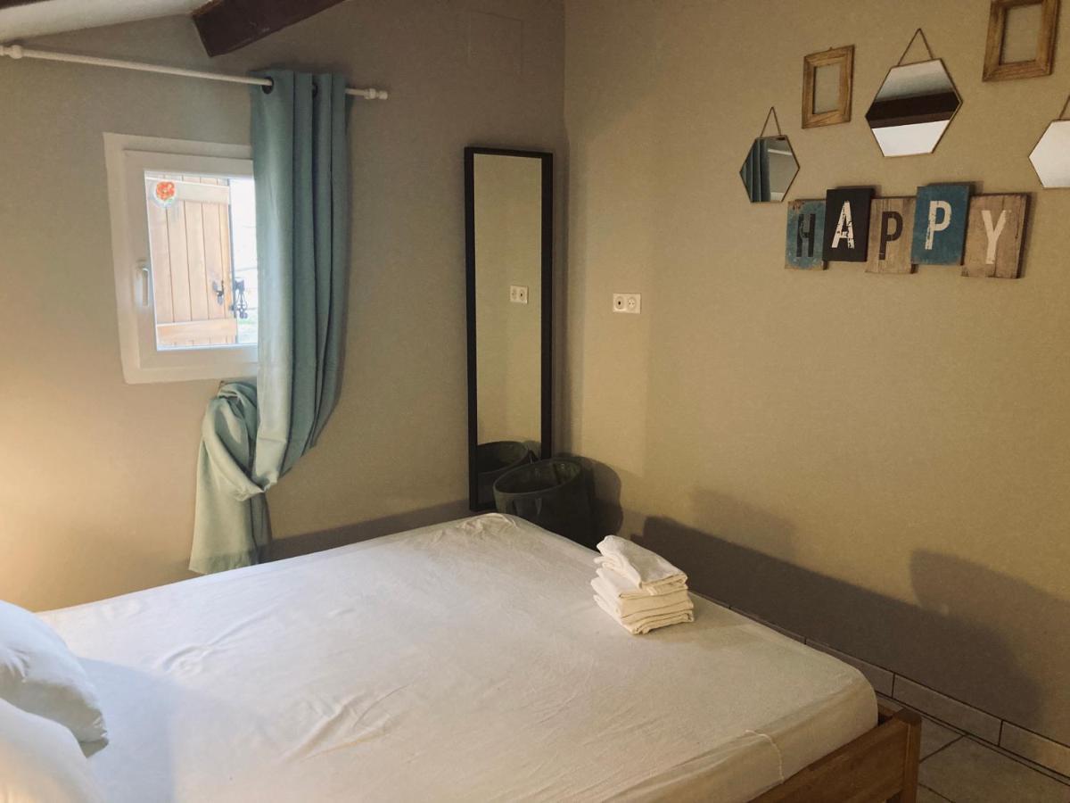 Petite Maison A La Campagne Saint-Germain-des-Fosses Zewnętrze zdjęcie